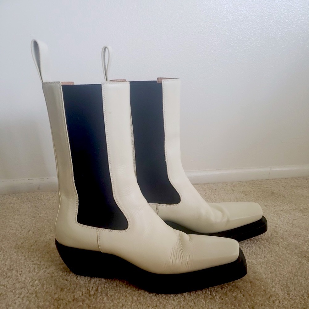 Bottega Veneta the Lean Boots EU 39 US 8.5